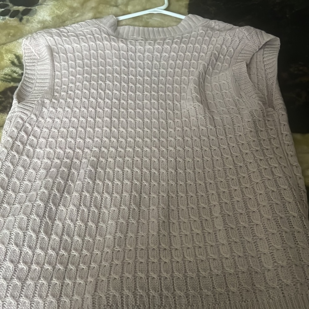 Vest - Picture 2 of 2